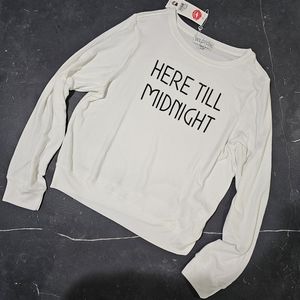 NWT‎ WILDFOX Here Till Midnight White Cozy Sweater Large